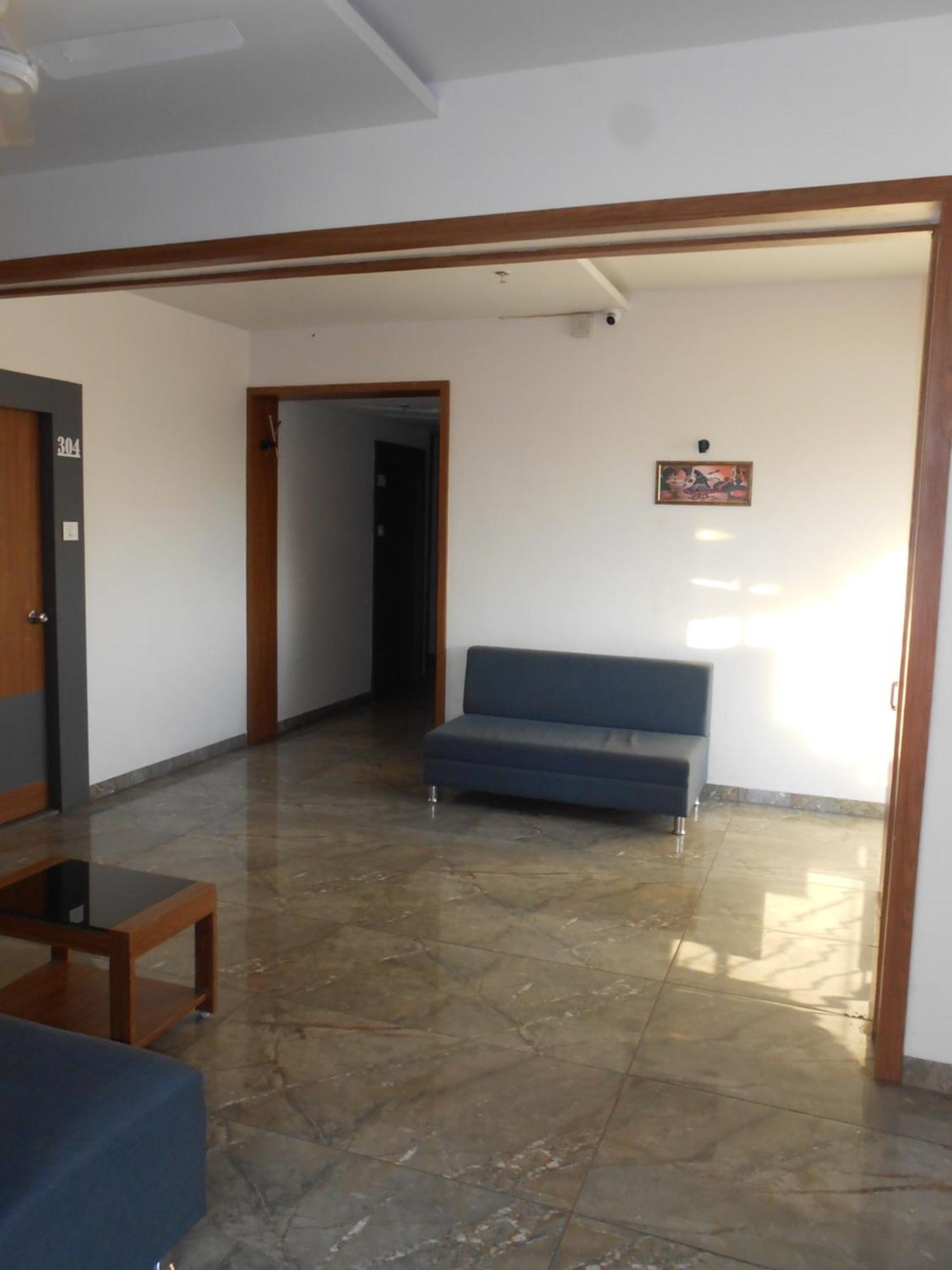 Hotel Crossview Palanpur Exterior foto